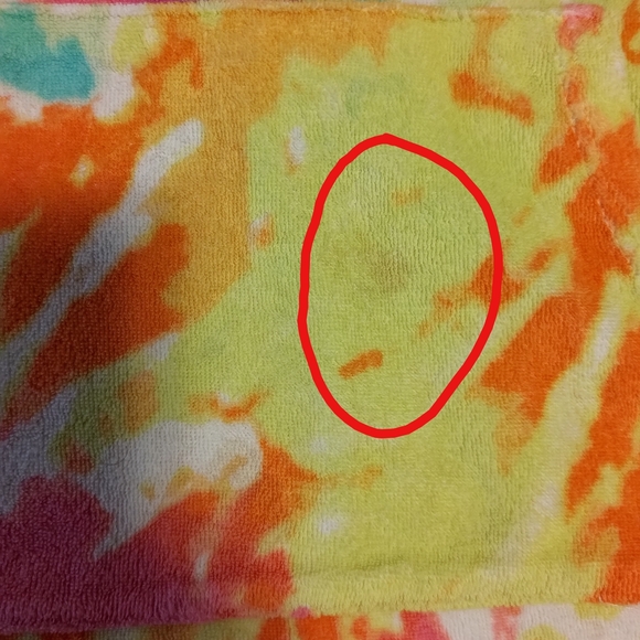 Place Multicolor Tie-Dye Garment - Picture 4 of 7